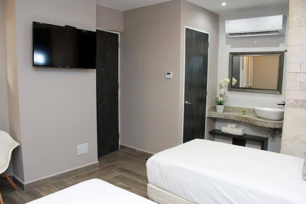 Illusion Xpress I Attraction Hotel Deluxe بلايا ديل كارمن المظهر الخارجي الصورة