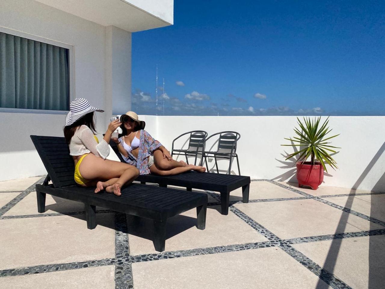 Illusion Xpress I Attraction Hotel Deluxe بلايا ديل كارمن المظهر الخارجي الصورة